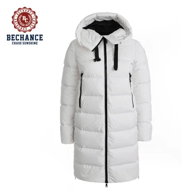 Logotipo personalizado de invierno largo Puffer chaqueta mujer prendas de vestir exteriores con capucha de piel exterior Puffer Chaquetas Mujer